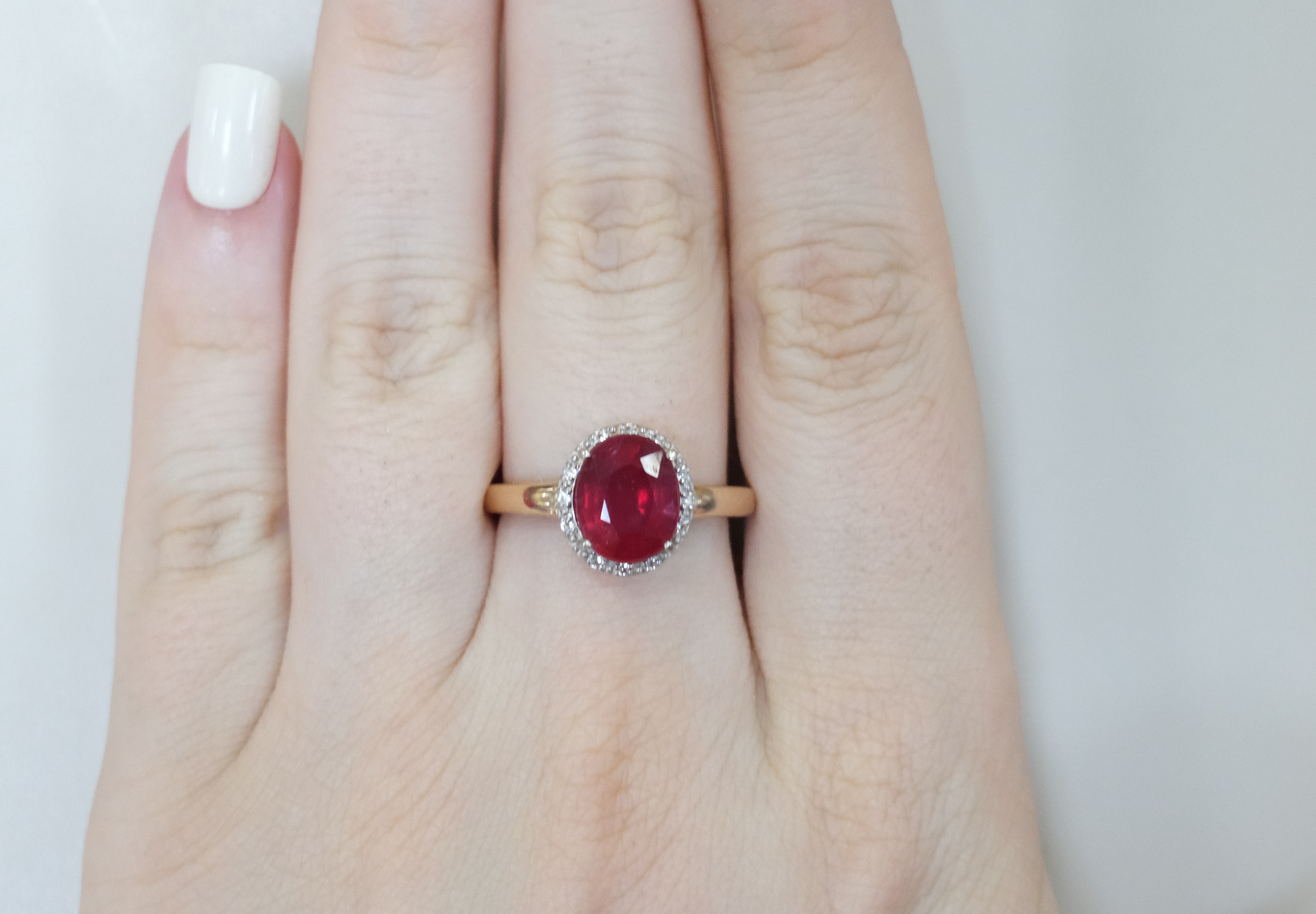 Серебряное кольцо с рубином